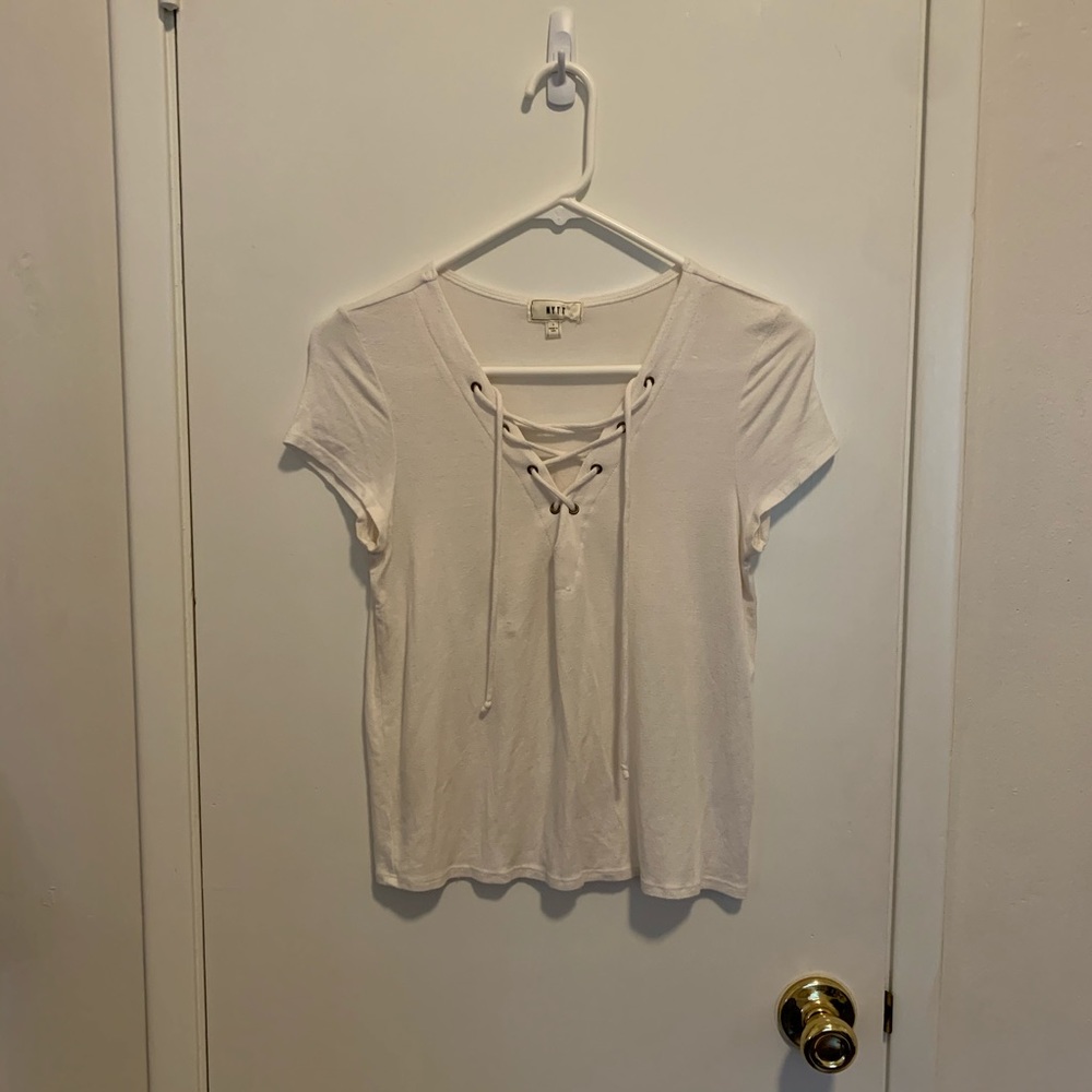 Nordstrom NYTT lace up top